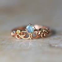 Elvina‘s Crown - Alexandrite + Sapphires / Rose Gold / Size 5.75 / Ready to Ship