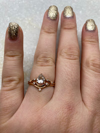 Luna Wedding Set - Morganite / Size 6.75