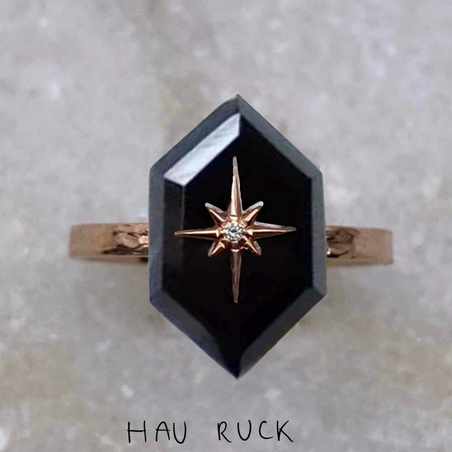 Onyx Floating Star Ring / 14K Rose Gold / Size 7.25