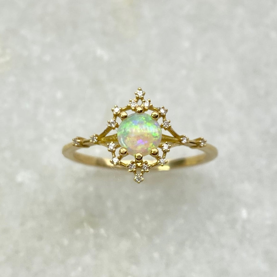 18K Opal Iris Rainbow Ring / Size 7