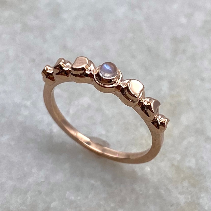 Moon Phases Ring - Moonstone
