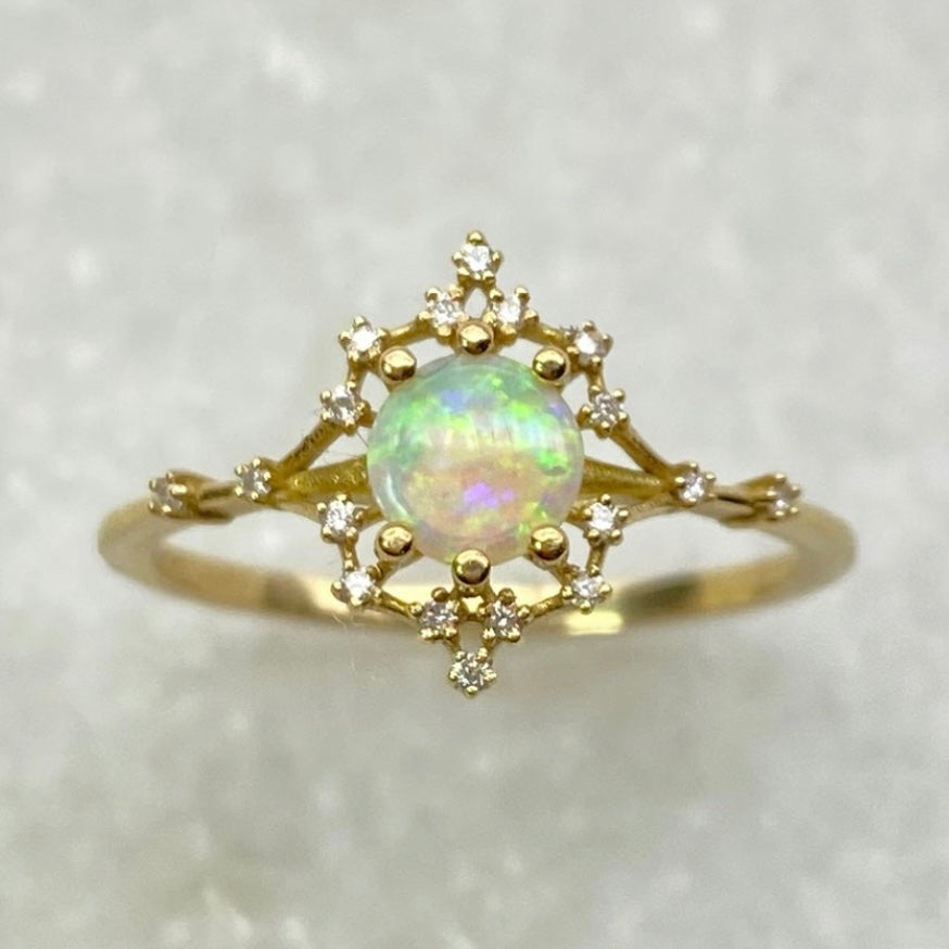 18K Opal Iris Rainbow Ring / Size 7